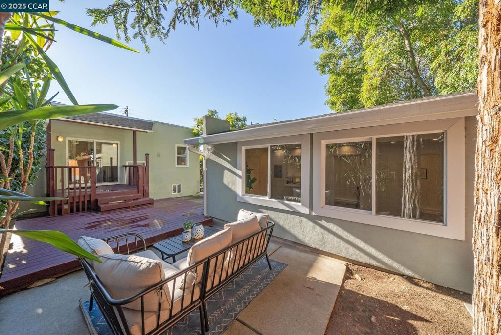 LAUREL - Residential