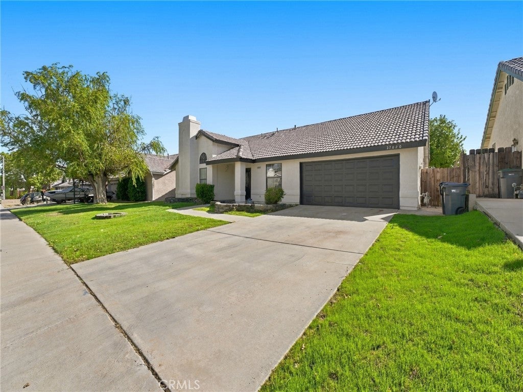 37620 Robin Lane