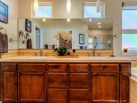Tiny photo for 14215 Mary Austin Lane LN, Atascadero, CA 93422 (MLS # SC26161649)