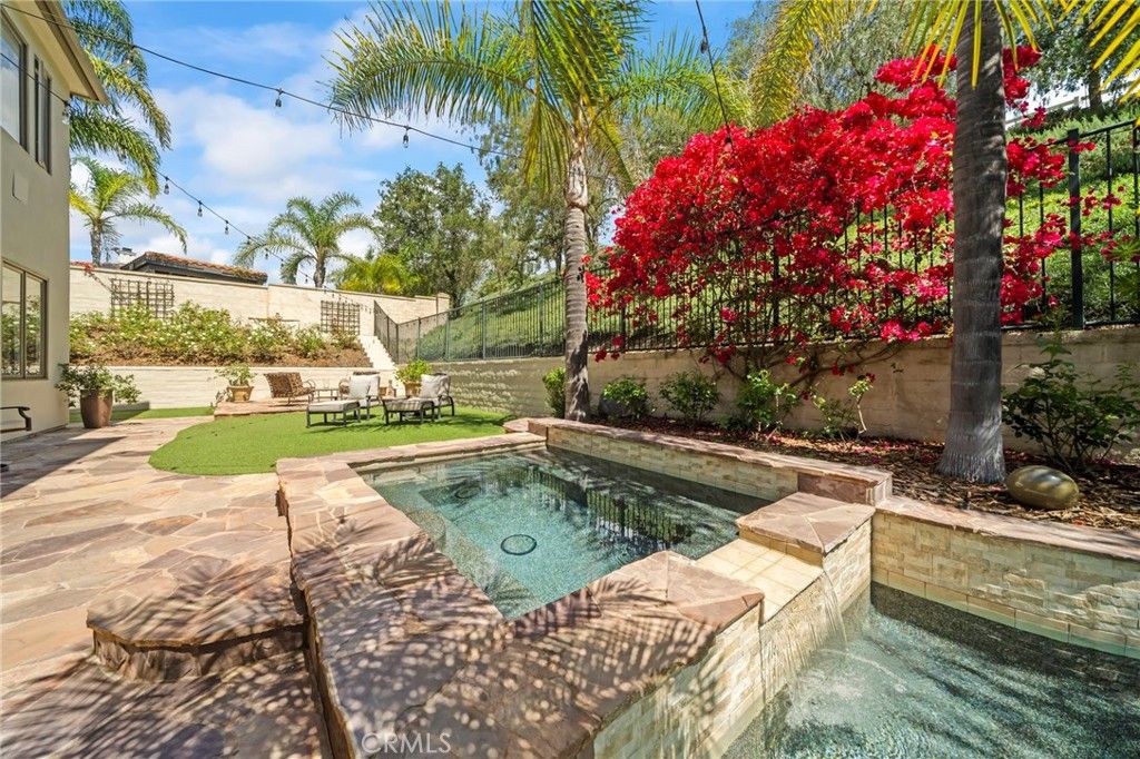 Photo of 2 Rosana Way, Coto de Caza, CA 92679 (MLS # OC26070725)