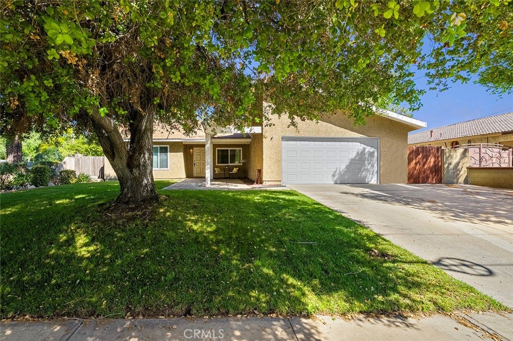 1193 W 13th Street