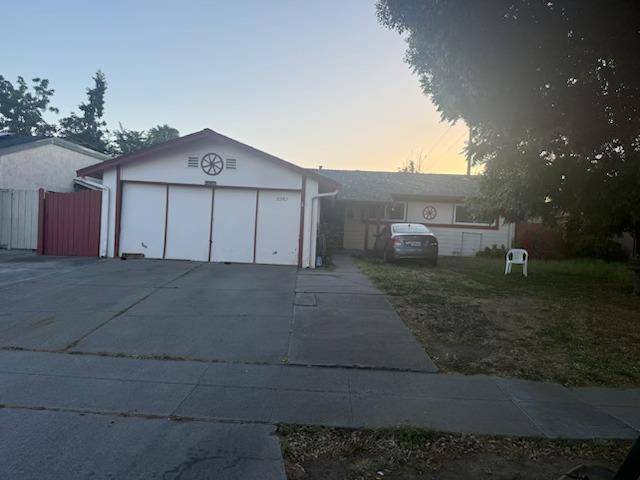 2282 Denair Avenue