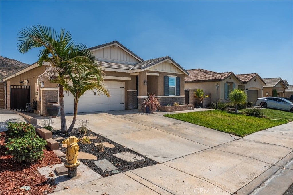4005 Scarlet Oak Court