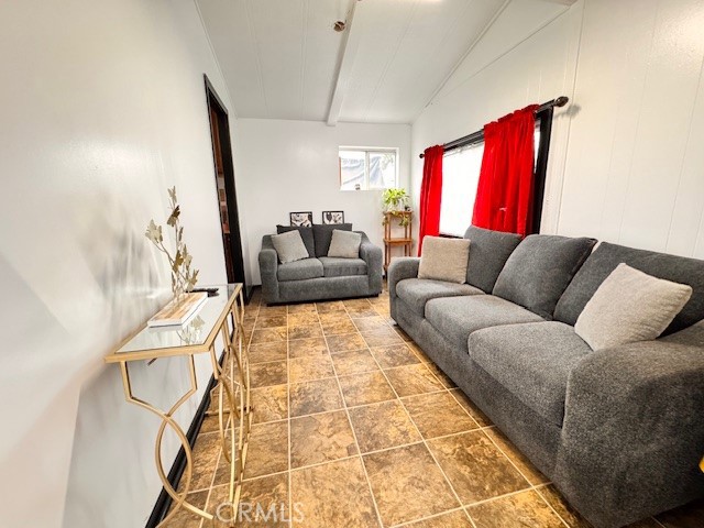 15325 Orange Ave, D8