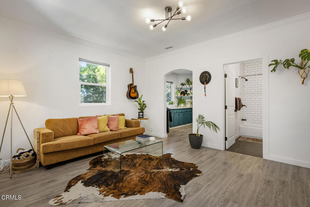 3501 N Figueroa Street