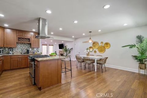 Photo of 6817 E Bacarro ST, Long Beach, CA 90815 (MLS # PW26107665)