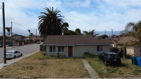 796 Mentone Grover Beach CA 93433