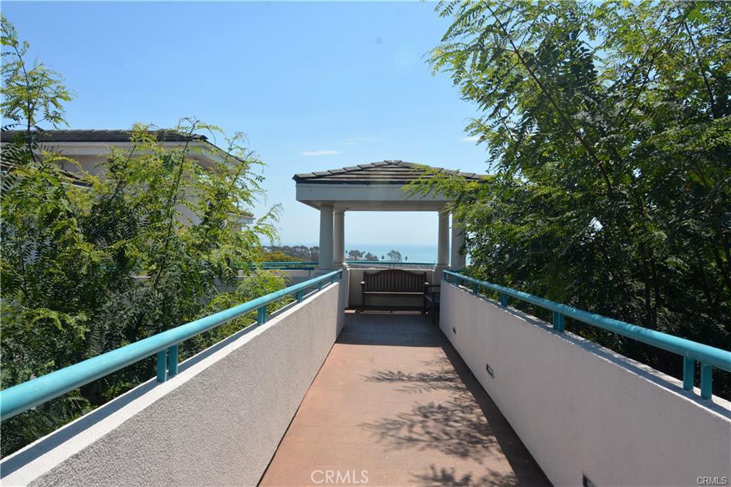 25422 Sea Bluffs Dr 103