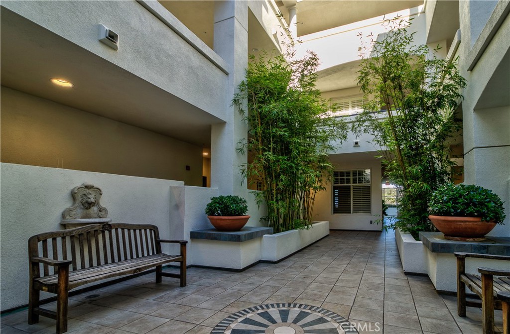 25422 Sea Bluffs Dr 103