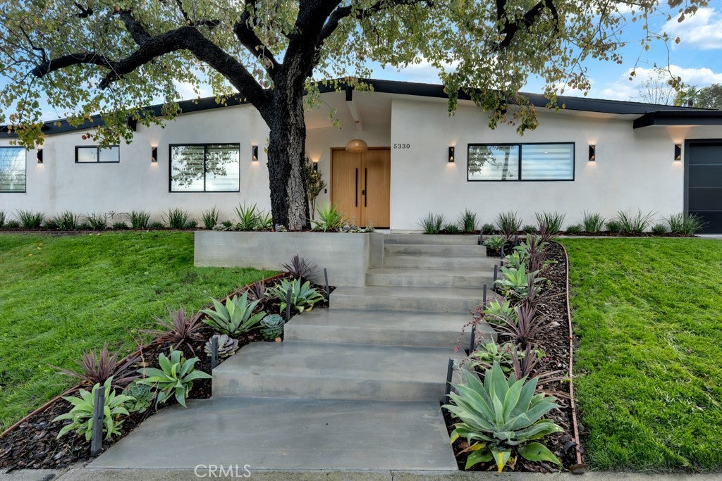 5330 Dubois Avenue
