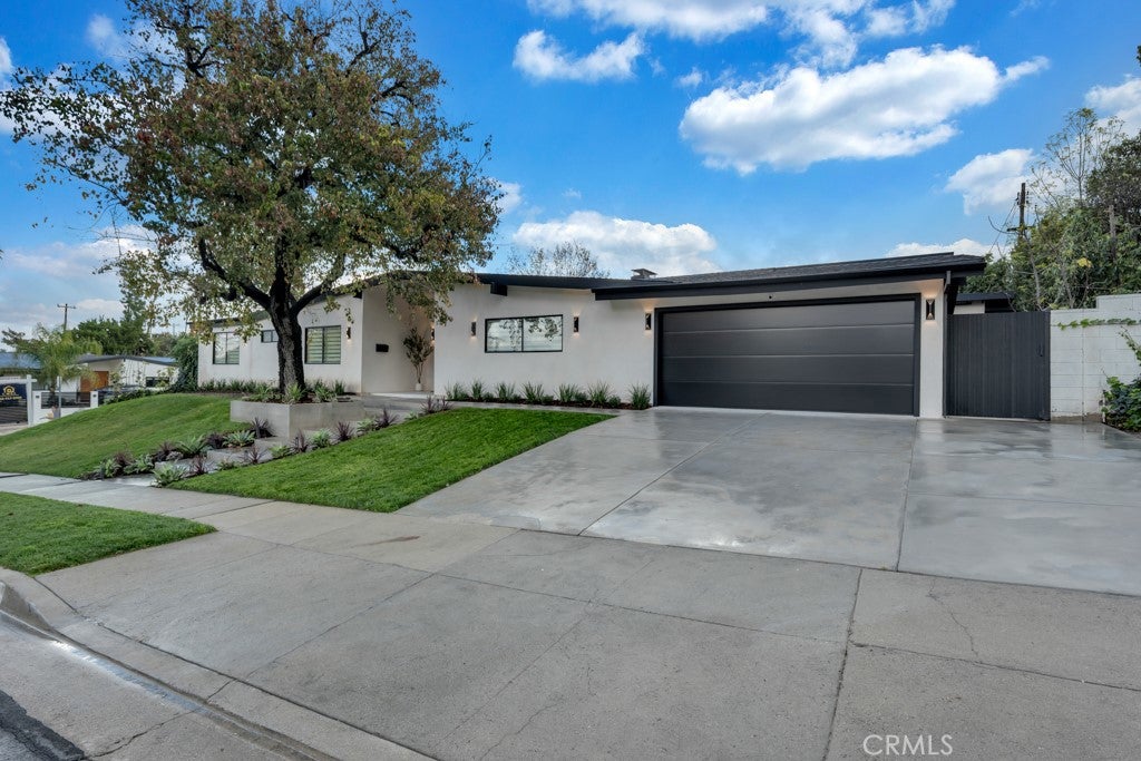 5330 Dubois Avenue