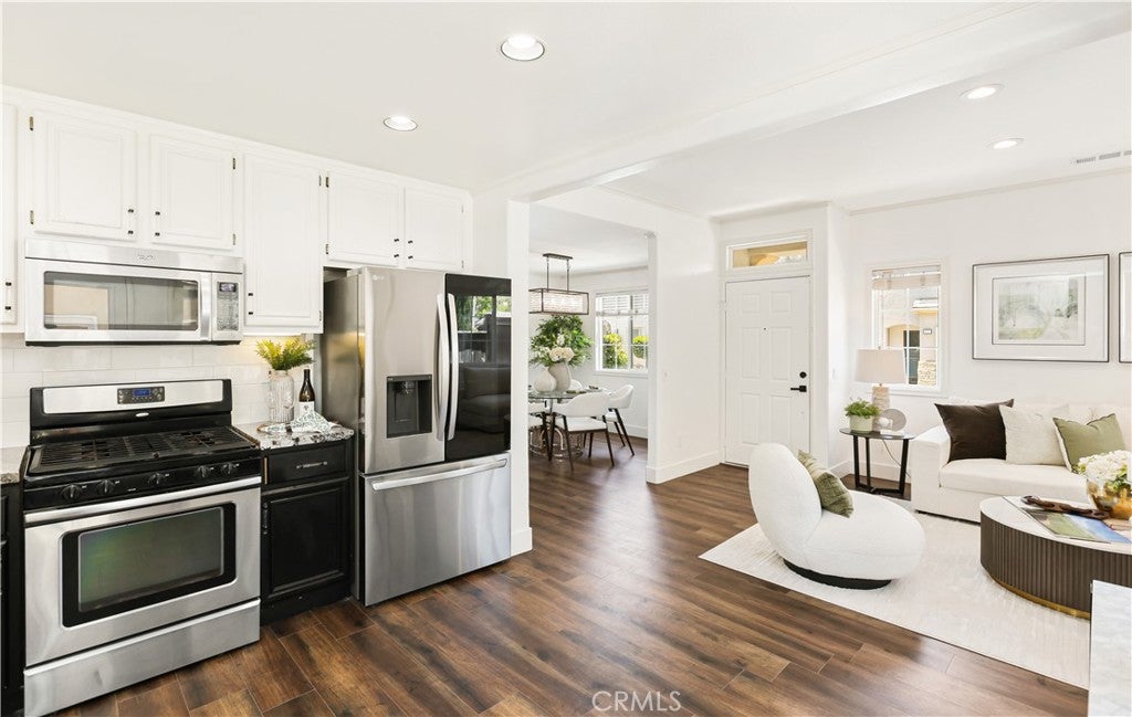 26 Bloomfield Lane, Rancho Santa Margarita CA 92688 - Photo 13