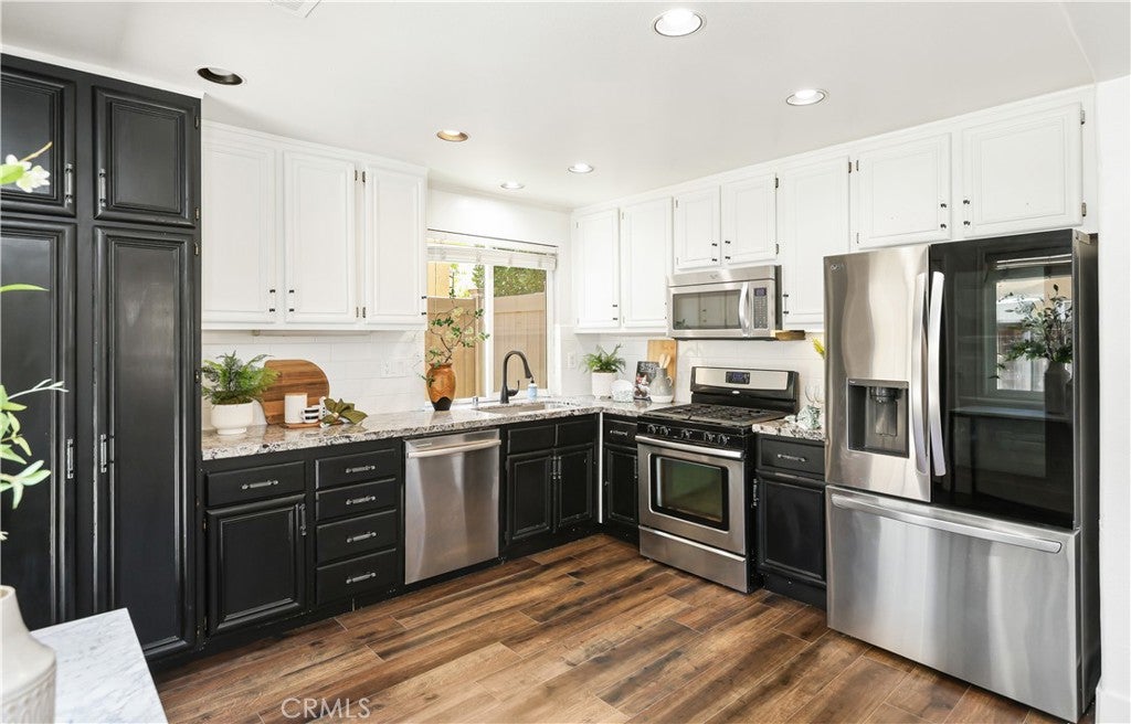 26 Bloomfield Lane, Rancho Santa Margarita CA 92688 - Photo 8