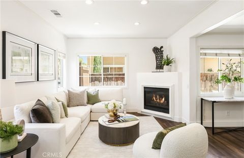 Photo of 26 Bloomfield Lane Ln, Rancho Santa Margarita, CA 92688 (MLS # OC26128002)