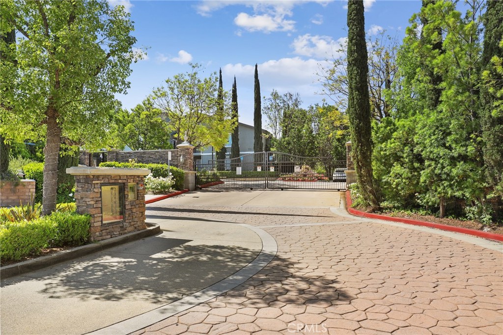 Bordeaux (BORDX) - Residential