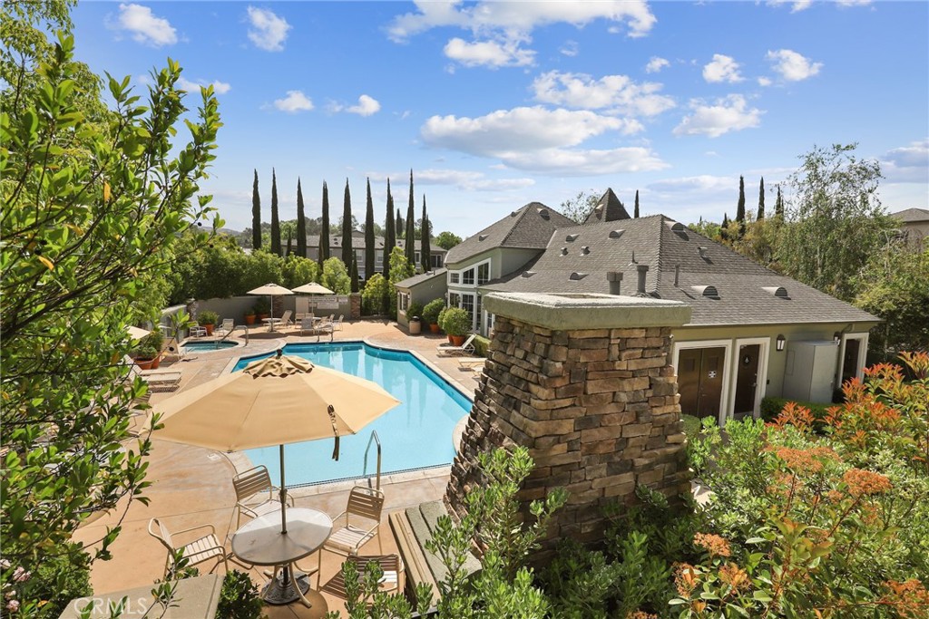 Bordeaux (BORDX) - Residential