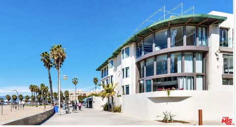 Photo of 11 Marine Terrace #5, Santa Monica, CA 90401 (MLS # 26873583)