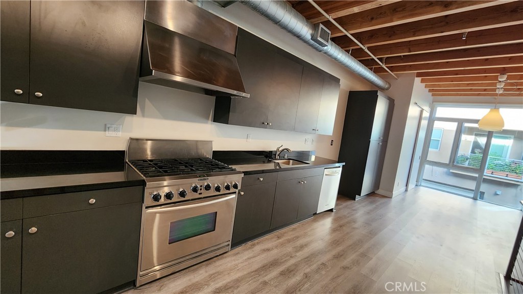 171 E City Place Drive