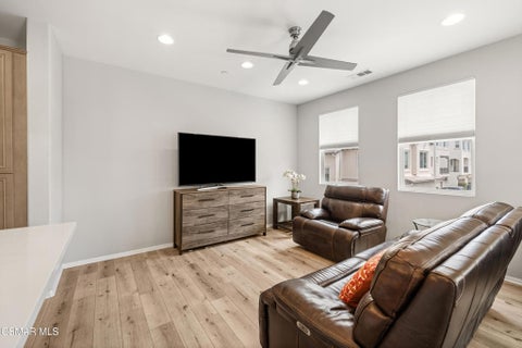 Tiny photo for 673 Mustang Street, Camarillo, CA 93010 (MLS # 226003298)