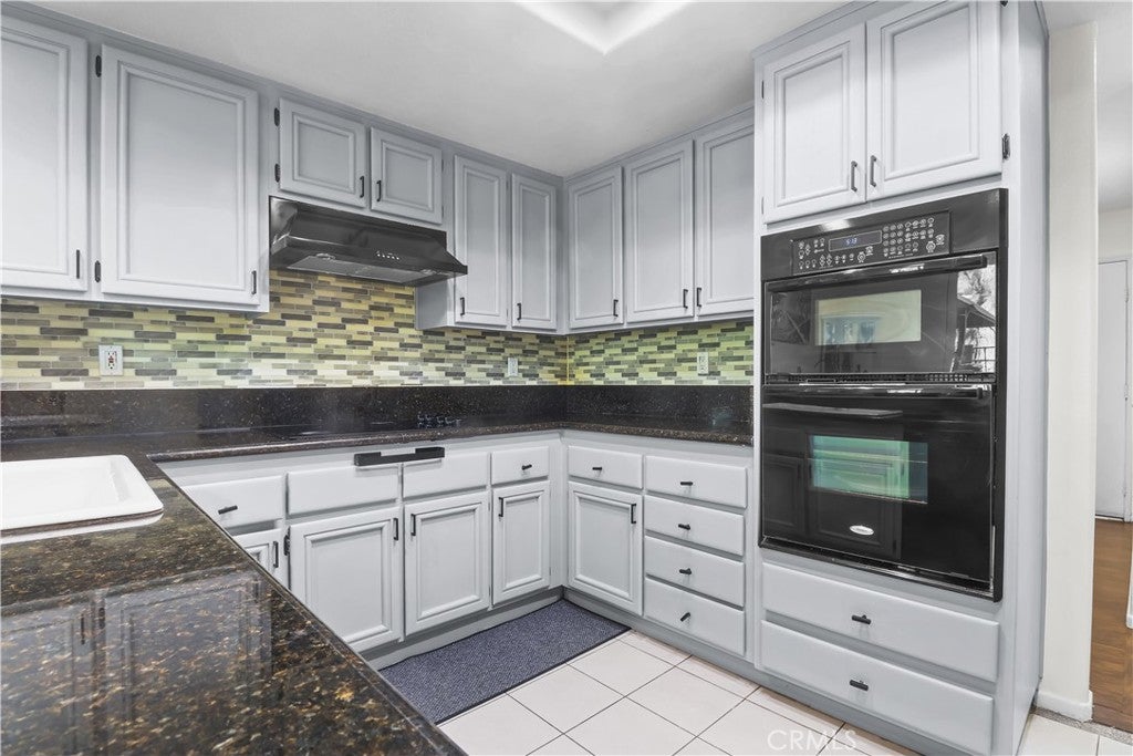 29 Giotto, Aliso Viejo CA 92656 - Photo 8