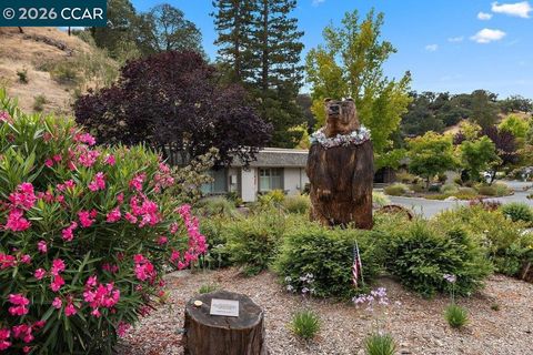 Tiny photo for 2889 Ptarmigan Drive #1, Walnut Creek, CA 94595 (MLS # 41142273)