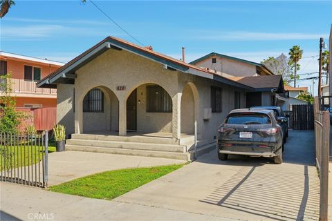 826 Gaviota Long Beach CA 90813