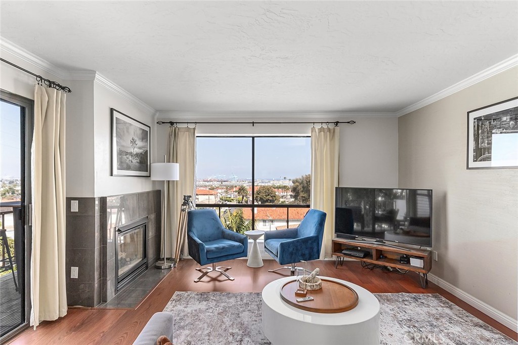 665 W 24th Street 101