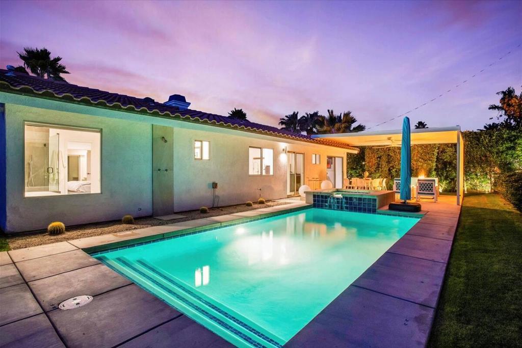 Cathedral City Cove - Residential