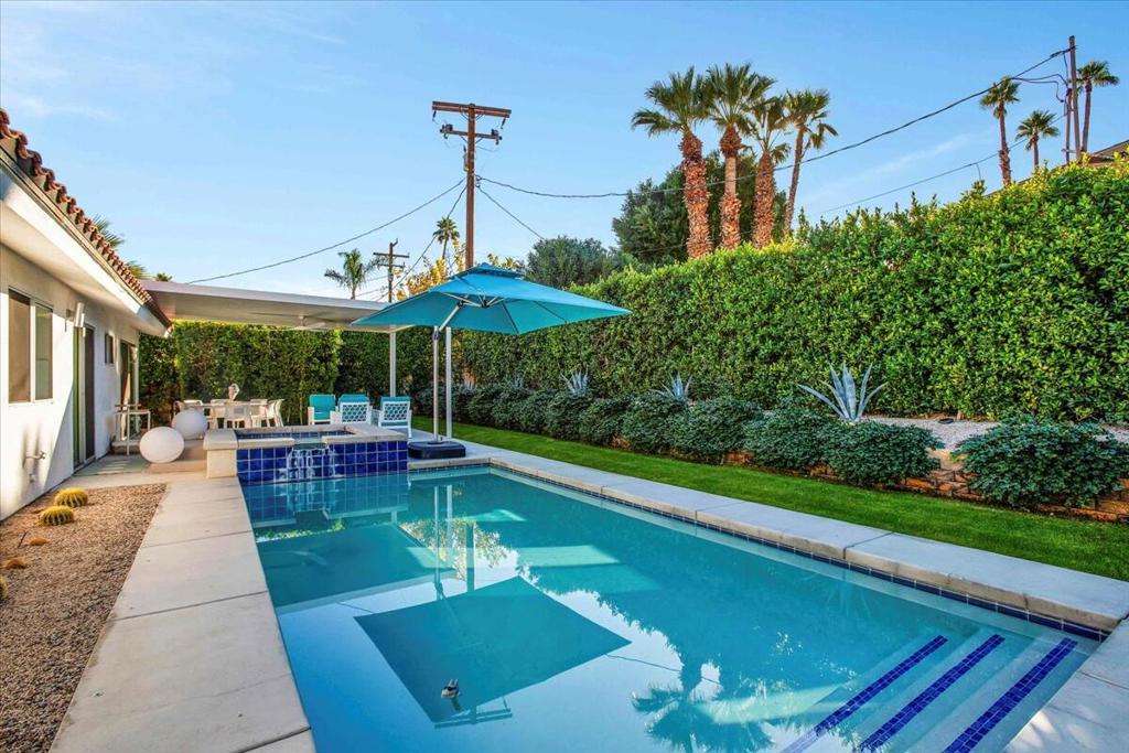 Cathedral City Cove - Residential