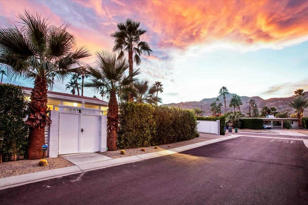 Cathedral City Cove - Residential