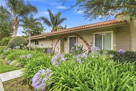 Photo of 13931 La Jolla PLZ, Garden Grove, CA 92844 (MLS # OC26104805)