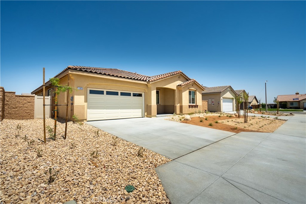 11852 Bobcat Hills Lane