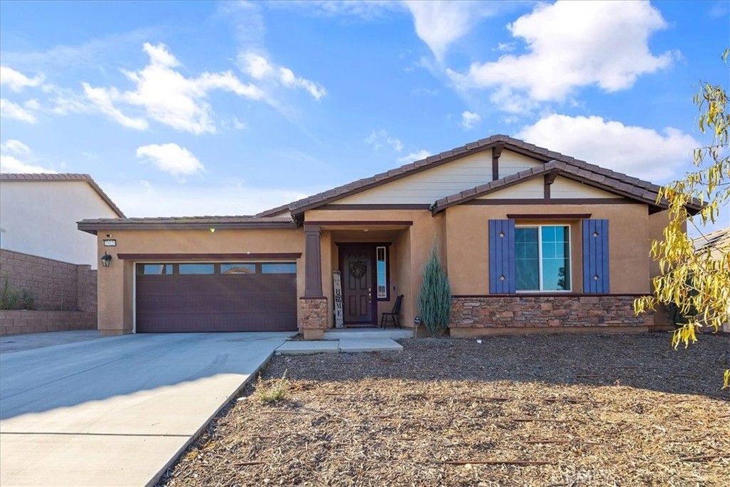 Photo of 29129 Evans Way, Lake Elsinore, CA 92530 (MLS # SW25216692)