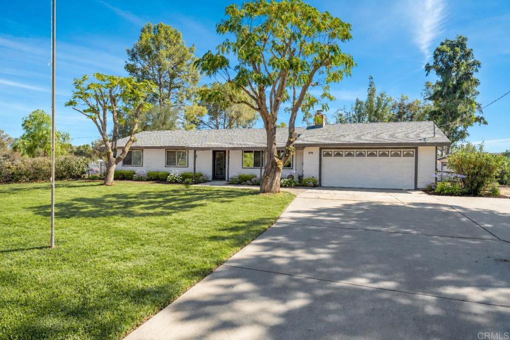 1717 Pine