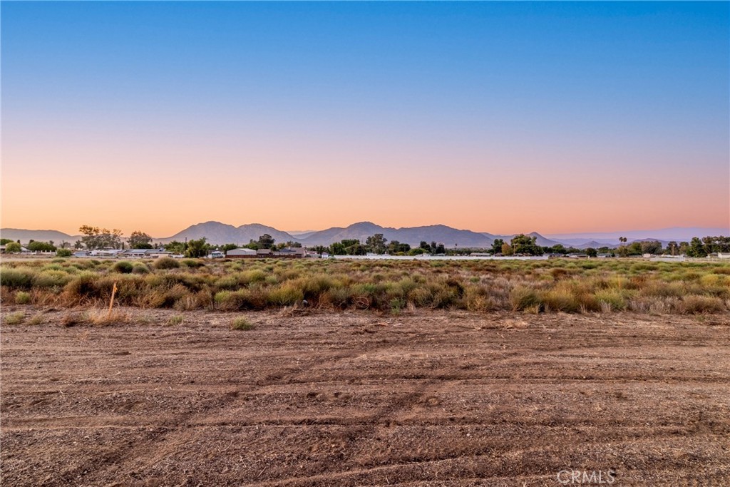 0 Converse SVOL 17 Avenue