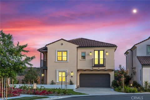 200 Canterbury Irvine CA 92618