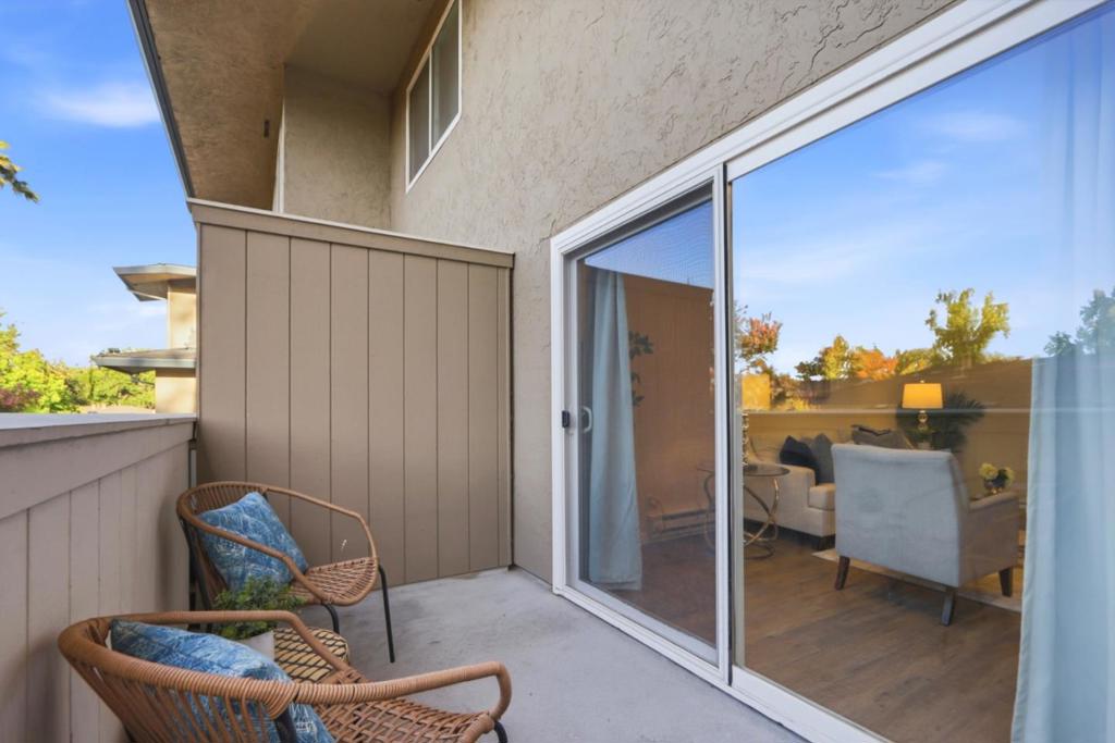 7100 Rainbow Drive 33