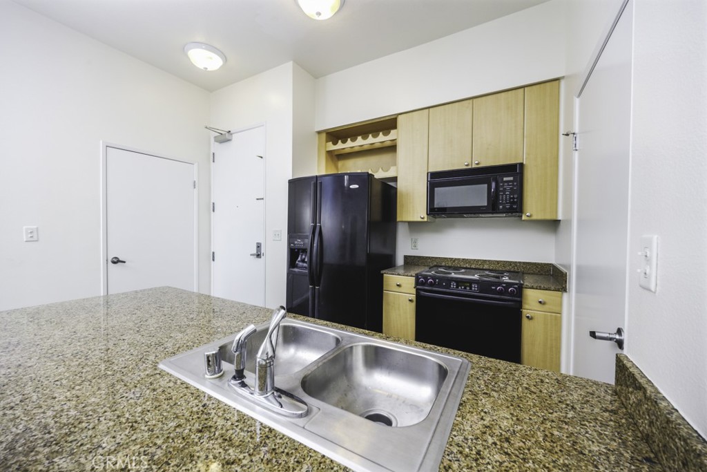 388 E Ocean Boulevard 1401