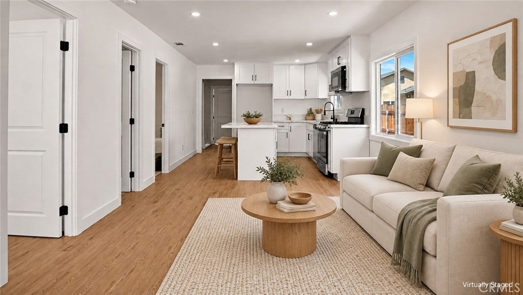 354 W 13th