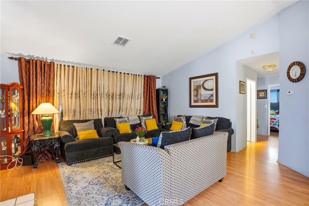 6011 Sandpiper