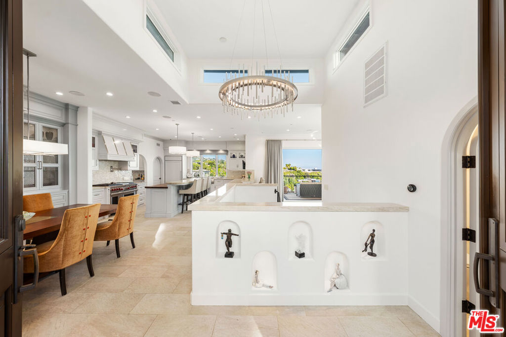 1380 Summitridge Place