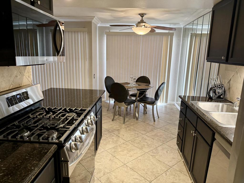 400 N Sunrise Way 104