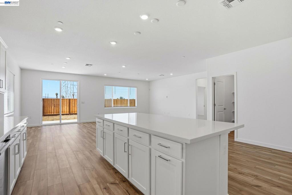 1024 Bluebell Circle