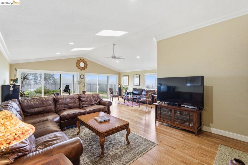 5143 5143 Saddle Brook DR