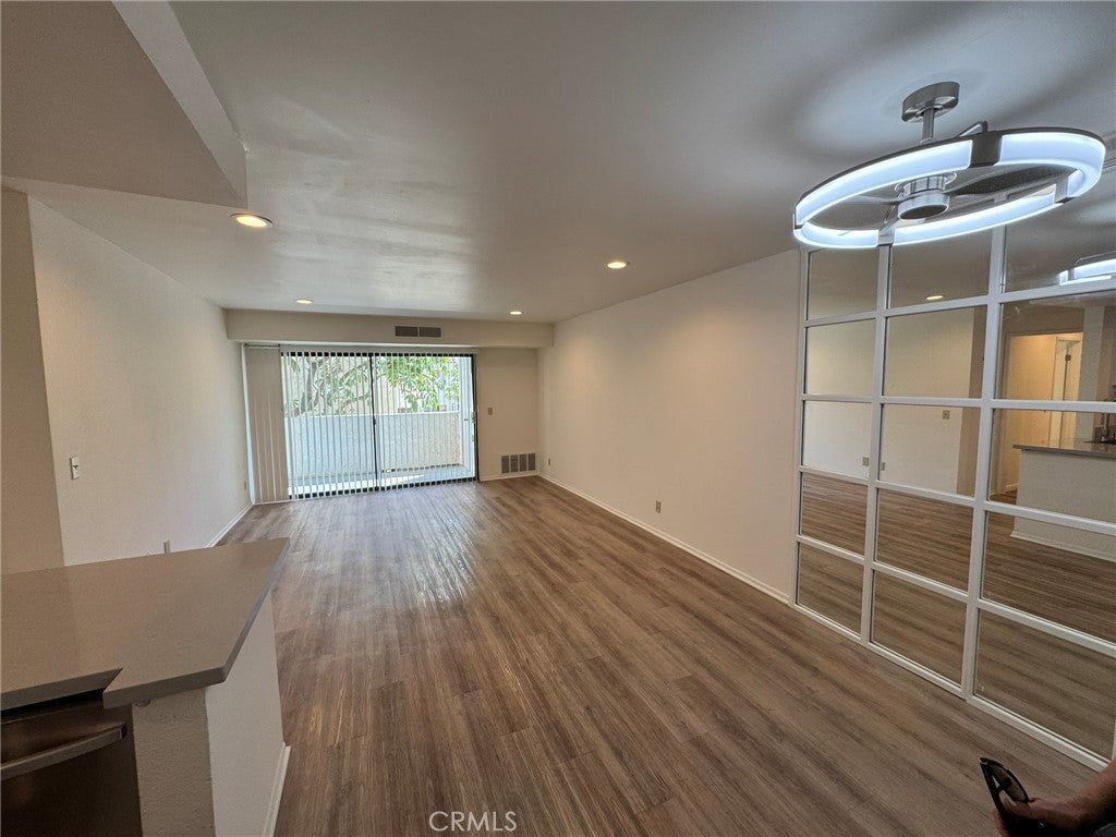 700 W 3rd St B107, Santa Ana CA 92701