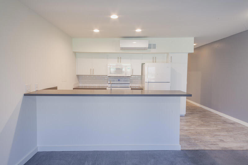 Smoketree Racquet Cl - Residential