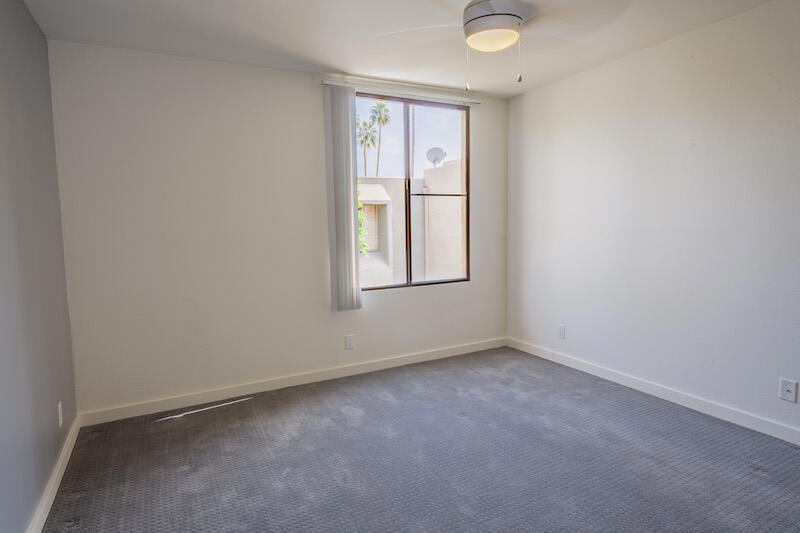 Smoketree Racquet Cl - Residential