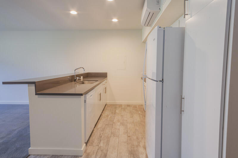 Smoketree Racquet Cl - Residential