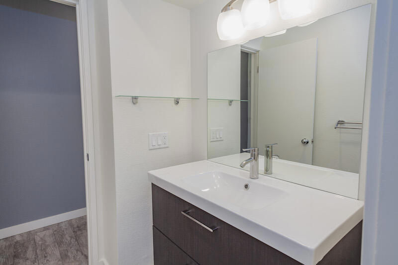 Smoketree Racquet Cl - Residential