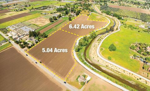 Photo of 83513033 Denio Ave & Buena Vista Ave, Gilroy, CA 95020 (MLS # ML82041281)